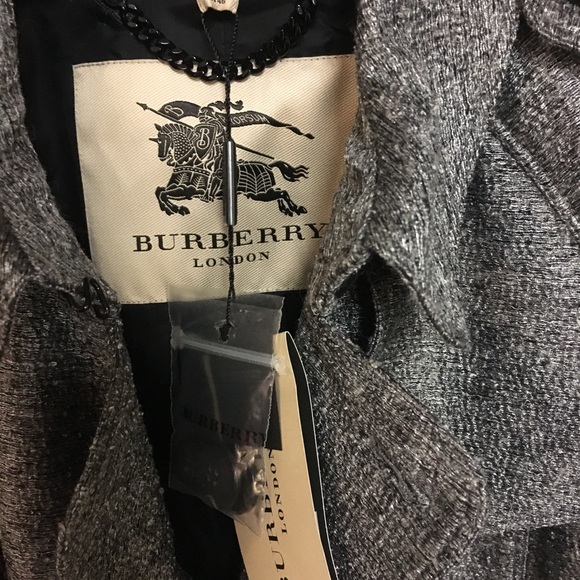 Burberry dark grey trench coat - Picture 2 of 4